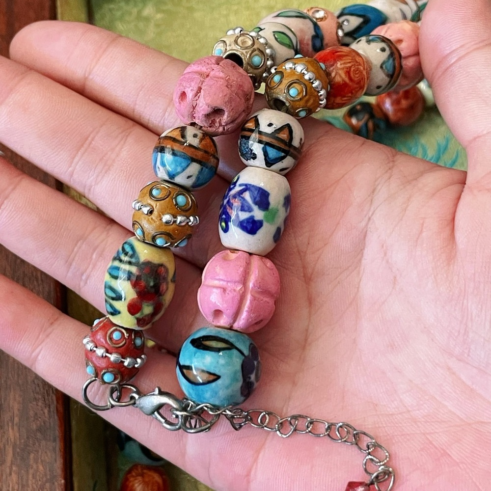 Vintage Handcrafted Chinese Porcelain Bead Necklace Ceramic Enamel Floral - Picture 7 of 12